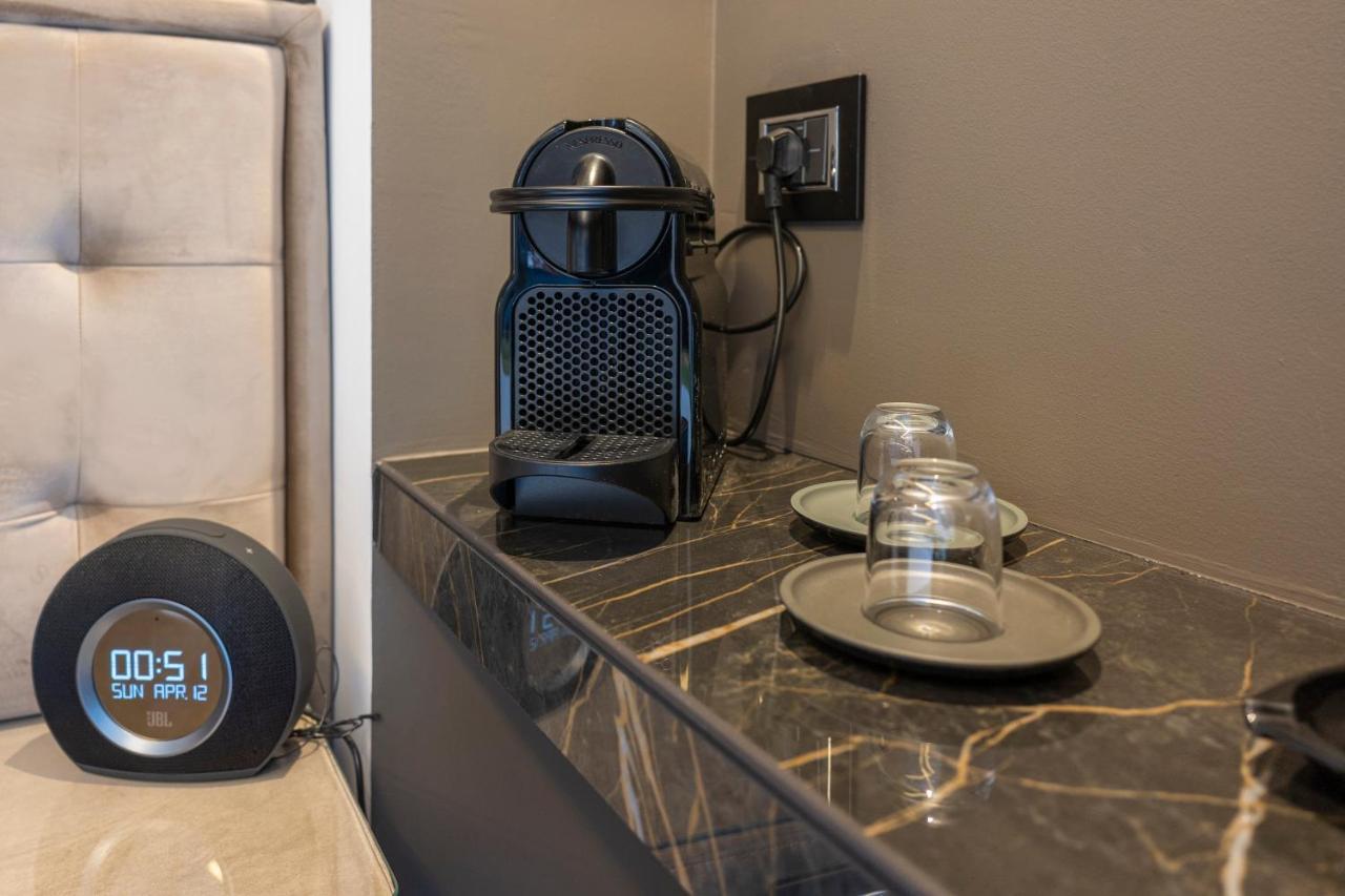 B&z Luxury Bed & Breakfast Bari